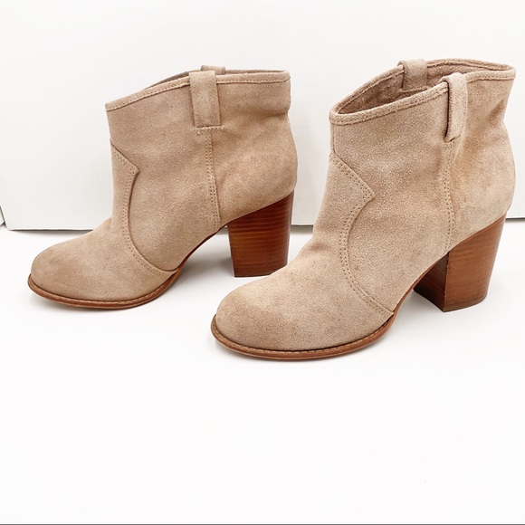 {Splendid} Rugged Suede Cowboy Ankle Booties - Picture 16 of 16